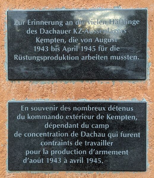 File:1280px-Gedenktafeln Allgäuhalle.jpg