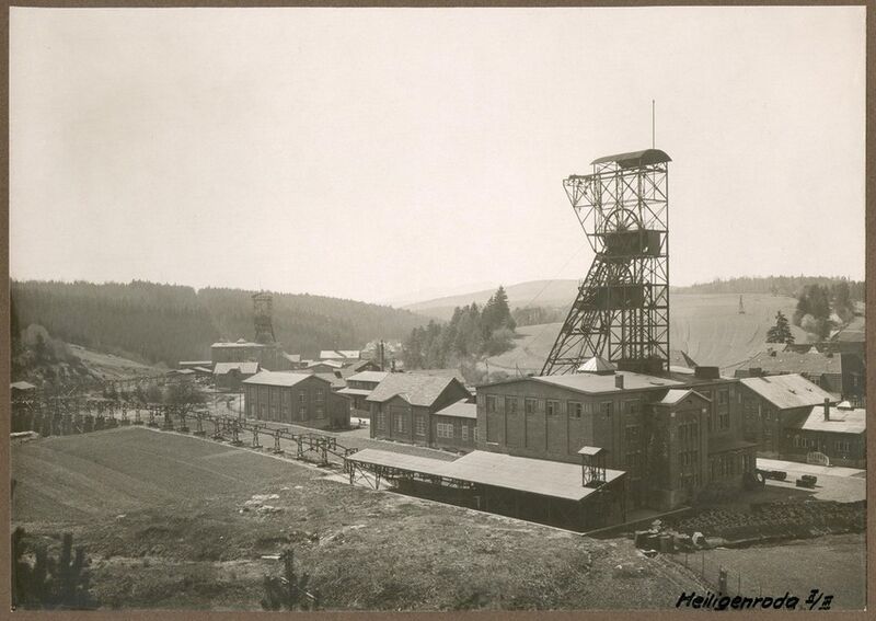 File:HeiligenrodaIIISpringen.jpg