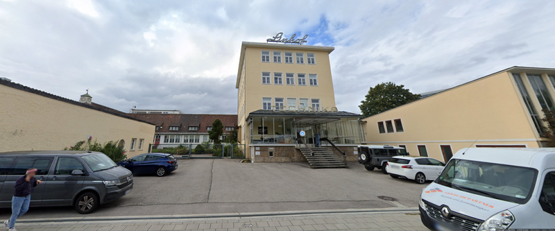 File:München-Sendling-Linhof.png